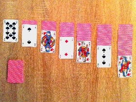 Histoire et règle du jeu du SOLITAIRE 